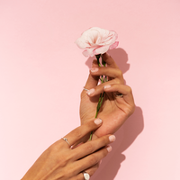 Nageltrend: Dieses schlichte Design ist die perfekte Maniküre für den Alltag