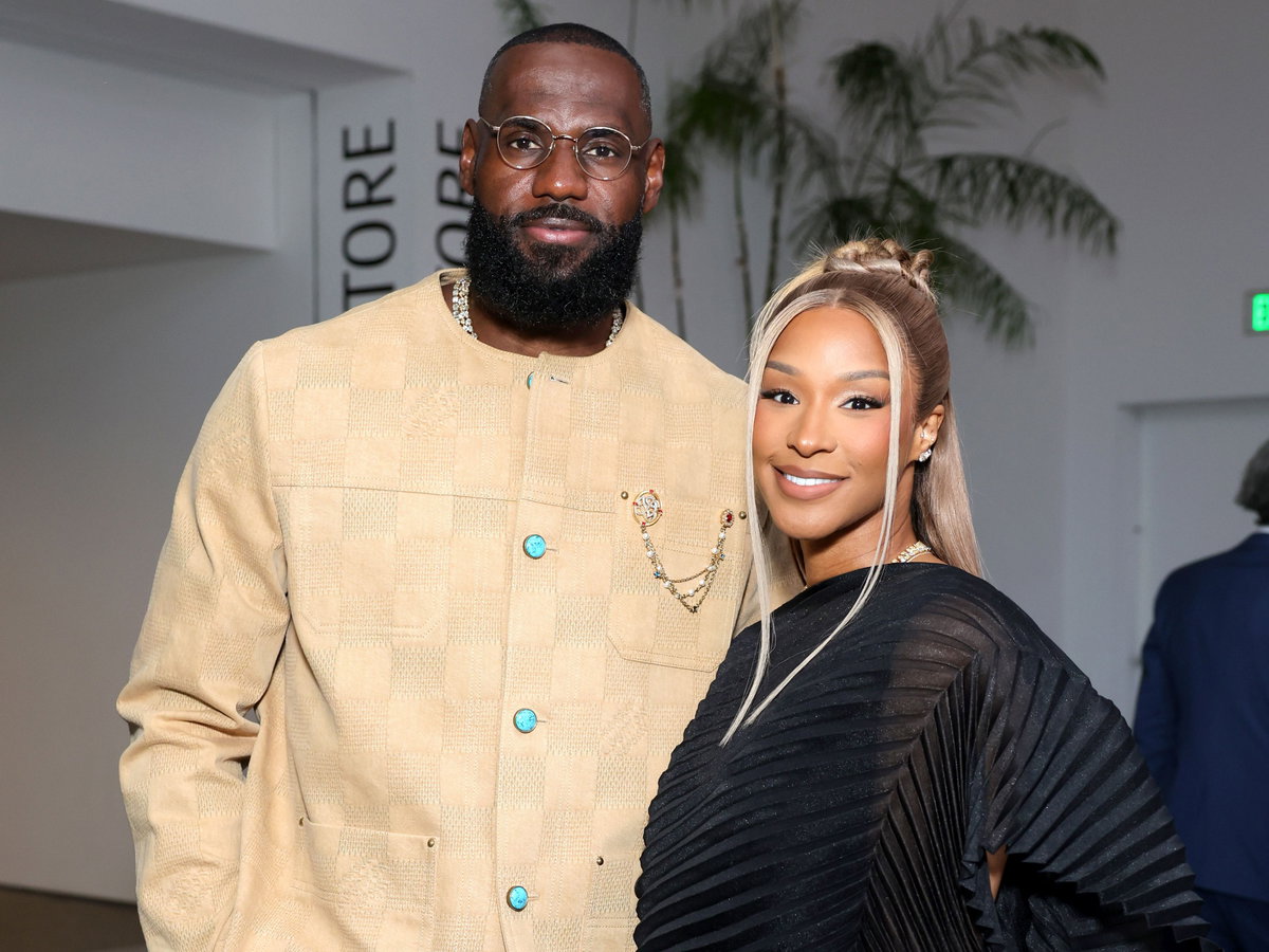 LeBron James mit Ehefrau Savannah James