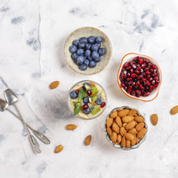 Anti-Aging-Foods: Diese 5 Lebensmittel bekämpfen Hautalterung von innen