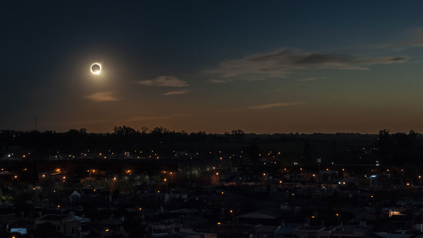 Totale Sonnenfinsternis: Darum reisen im August 2026 alle nach Island