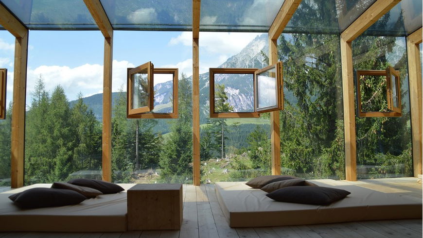 Rückzugsorte statt Reizüberflutung: Warum stille Hotels gerade zum größten Luxus werden