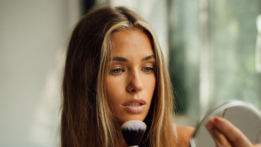 Minimalistische Kosmetik: Das steckt hinter dem Trend