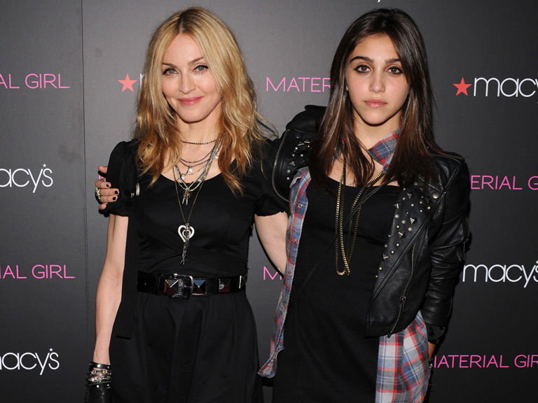 Madonna mit Tochter Lourdes