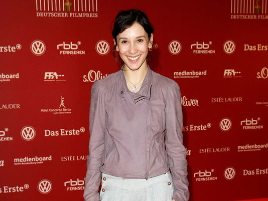 Sibel Kekilli, Hose