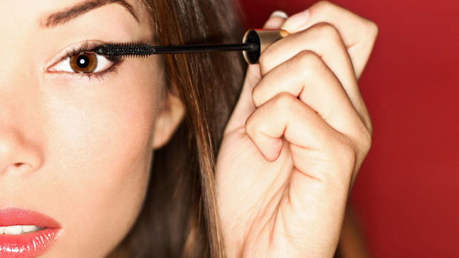 Mascara richtig auftragen – So geht´s