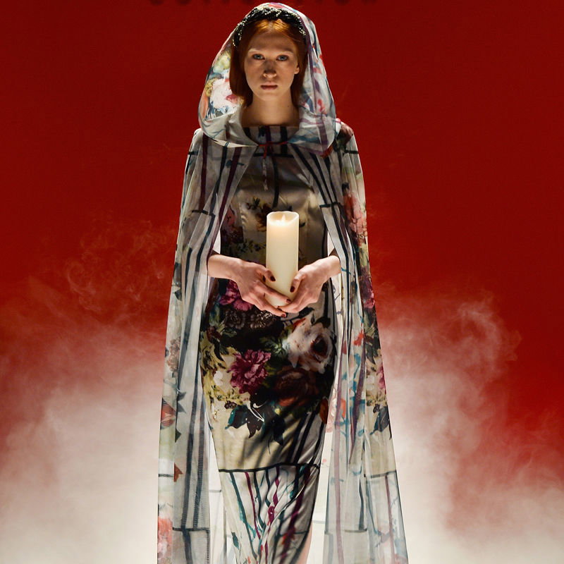 Eröffnung der Modenschau "Hildegard", Herbst/Winter 2014/2015