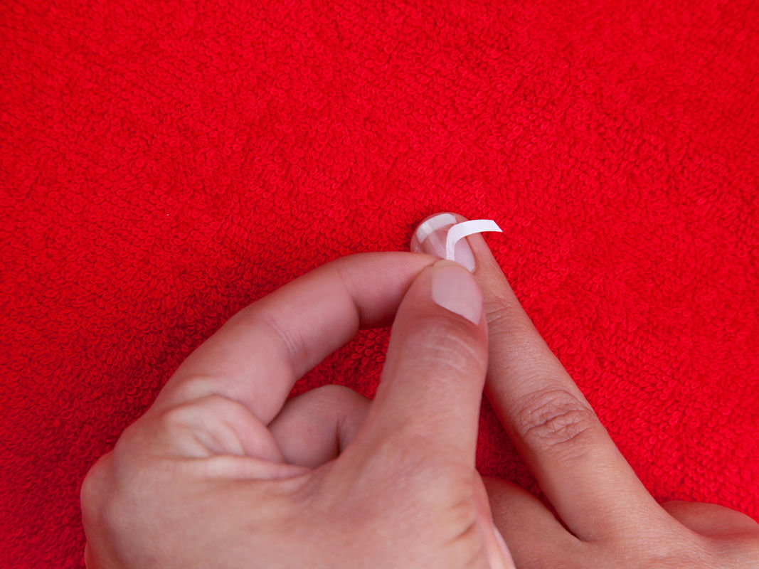 Schablone abziehen French Manicure