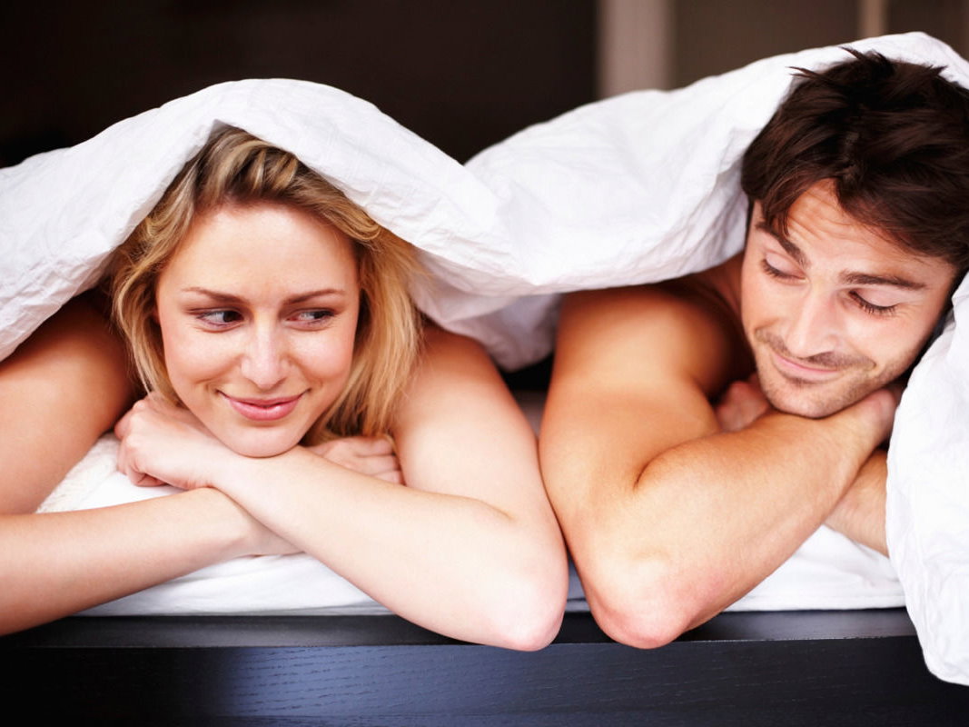 Paar im Bett