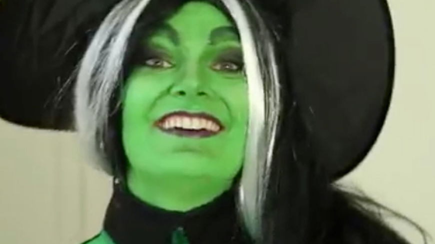 Auffälliges Hexen Halloween Make Up