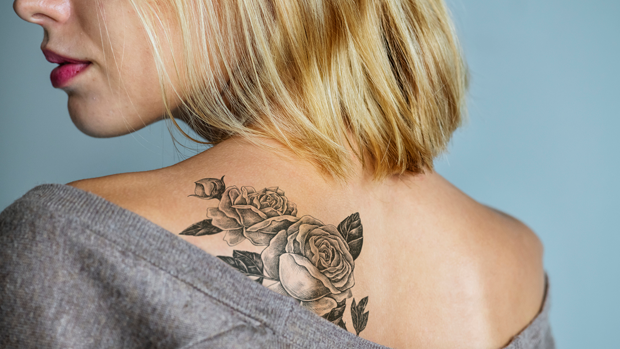 Tattoos richtig abdecken