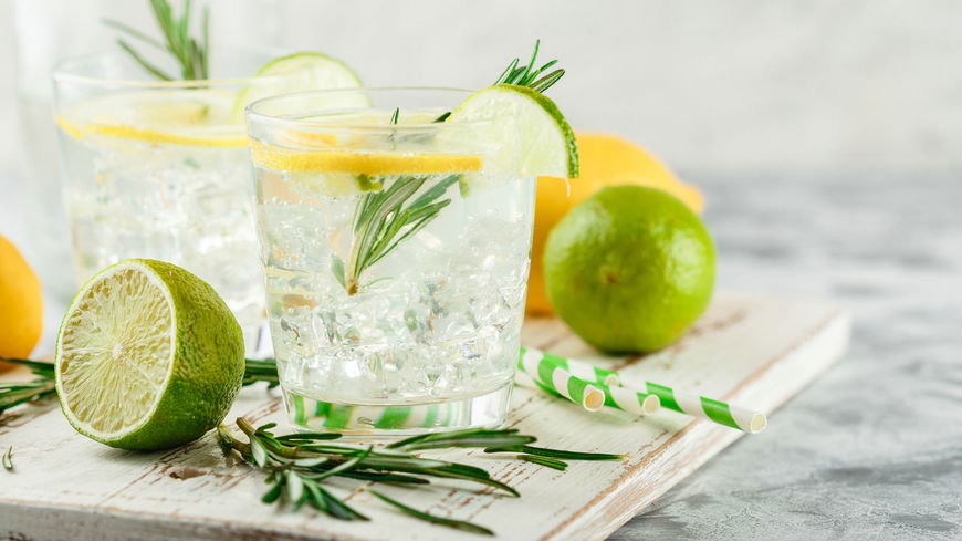Gin und Wodka bei Heuschnupfen