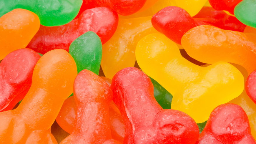 7 Dinge, die Männer heimlich mit ihrem Penis machen