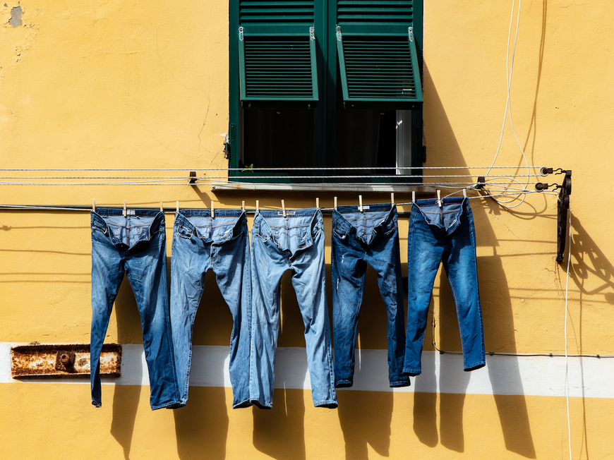 Jeans richtig waschen: So hält Denim ewig