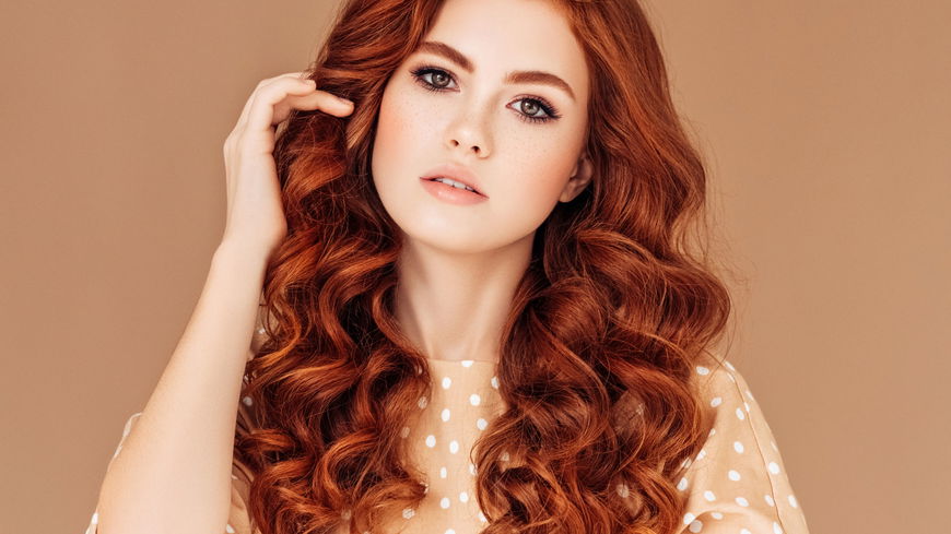 Locken einfach selber machen – mit und ohne Hitze