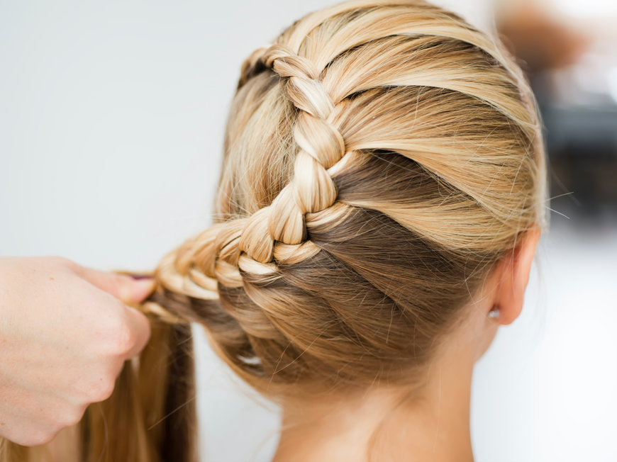 Geflochtene Haare: Anleitungen für die schönsten Flechtfrisuren