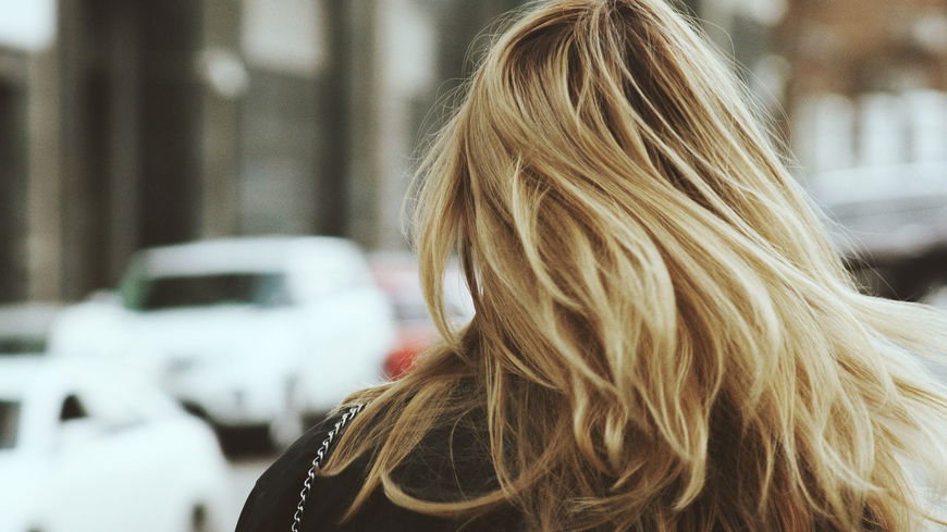 DIESE Lebensmittel lassen deine Haare schneller wachsen