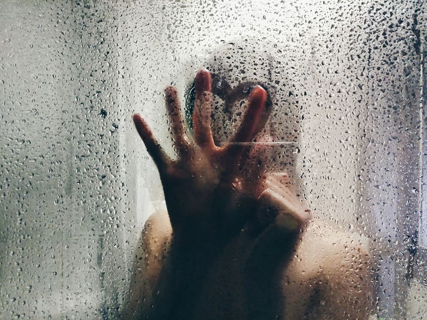 5 heiße Stellungen für Sex unter der Dusche