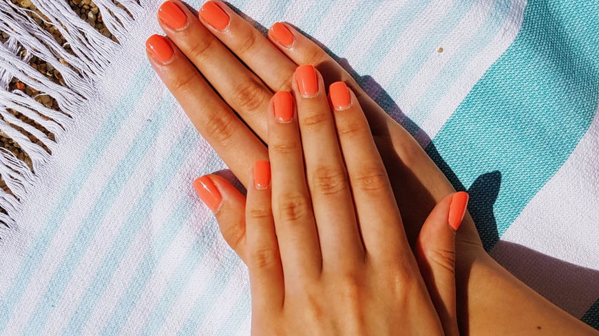 Nagellack 2021: Diese Nagellacke in der Trendfarbe Koralle sind der Hingucker im Frühjahr 