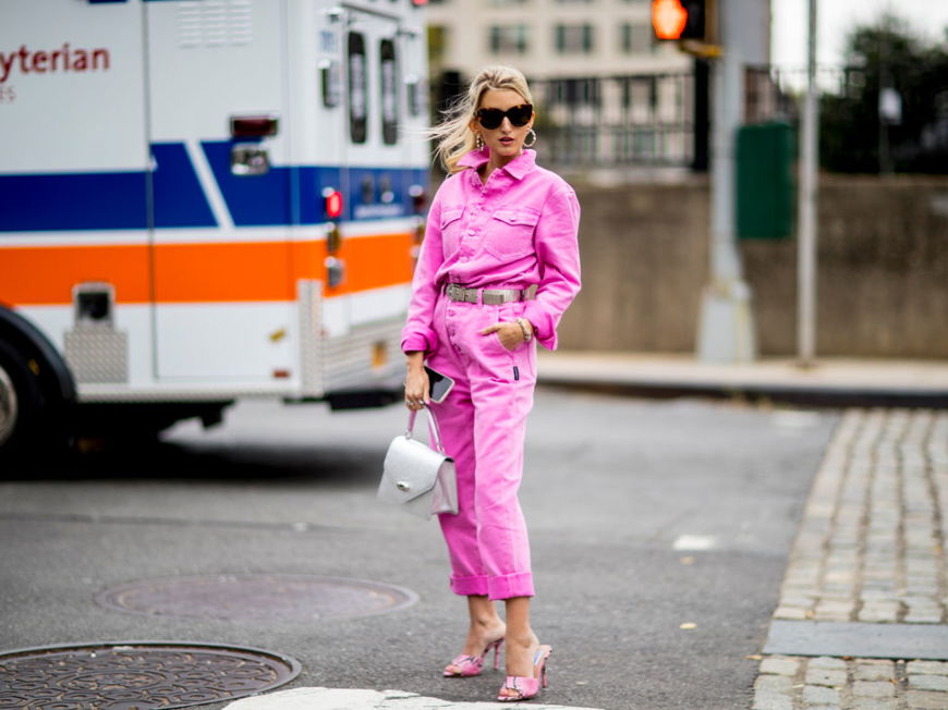 5 Modetrends, die Frauen lieben – und Männer nicht