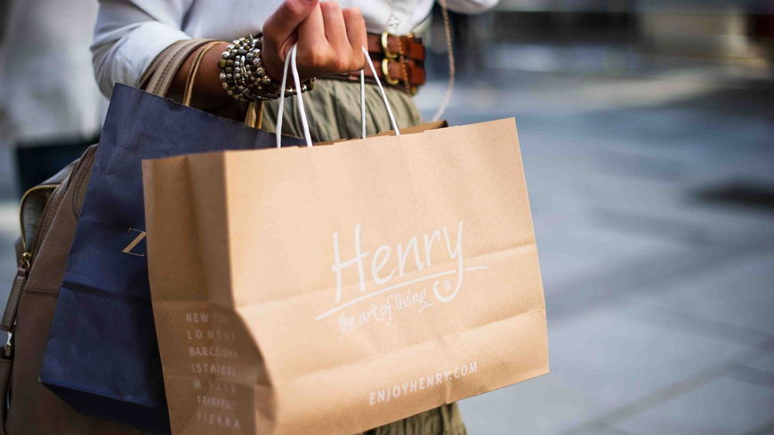 Shoppen Frauen wirklich mehr als Männer?