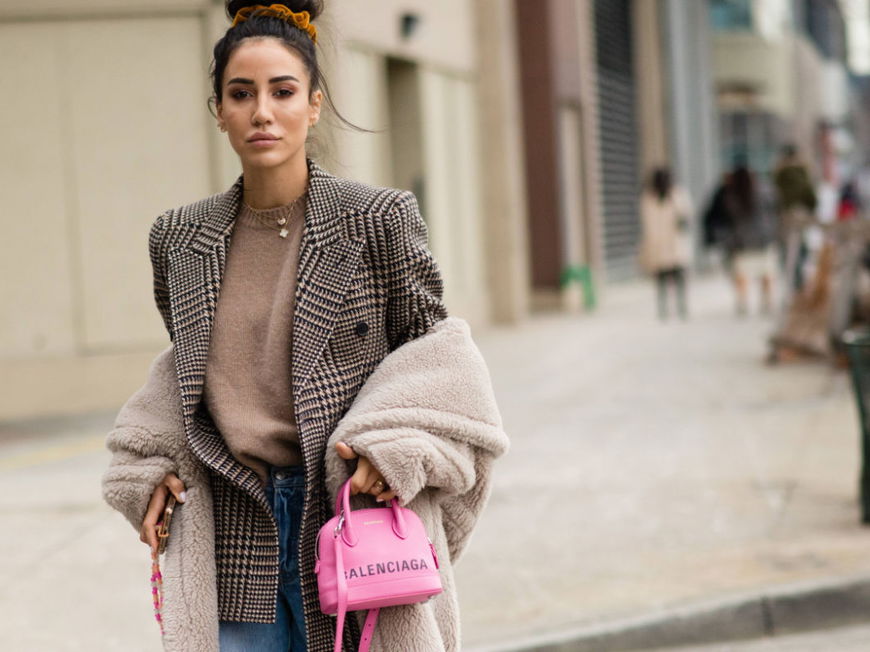 Haare stylen: DAS sind die coolsten Frisuren mit Scrunchie